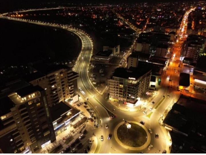 Panoramic Apartment Shkodër Exteriör bild